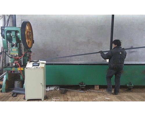 贵州数控角钢法兰生产线展示